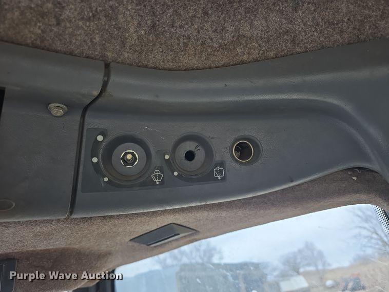 image for item DO7816 1997 New Holland 8770 MFWD tractor