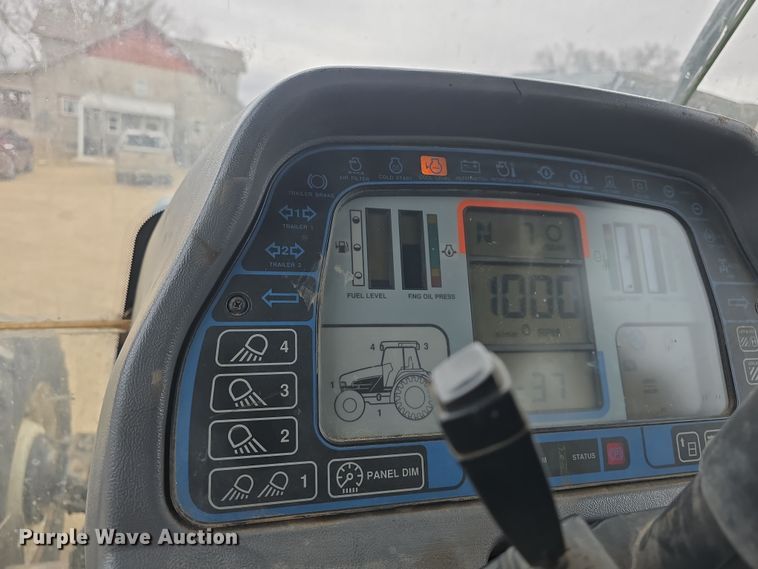 image for item DO7816 1997 New Holland 8770 MFWD tractor