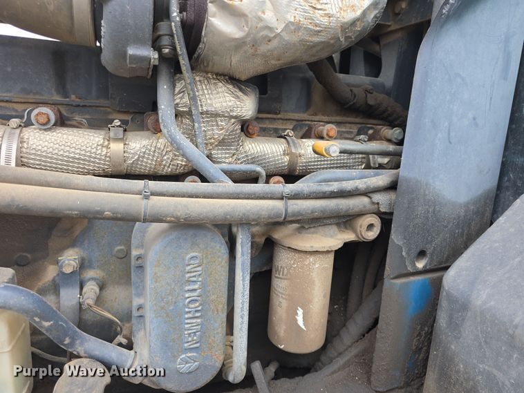 image for item DO7816 1997 New Holland 8770 MFWD tractor