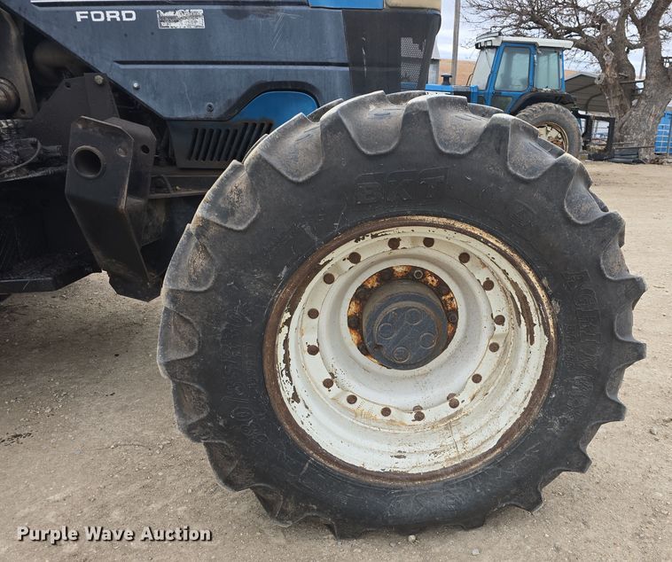 image for item DO7816 1997 New Holland 8770 MFWD tractor