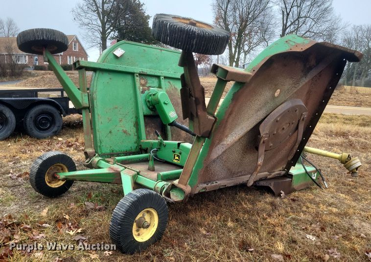 image for item DS5245 John Deere batwing rotary mower