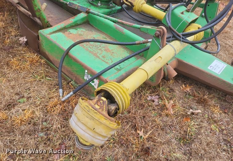 image for item DS5245 John Deere batwing rotary mower