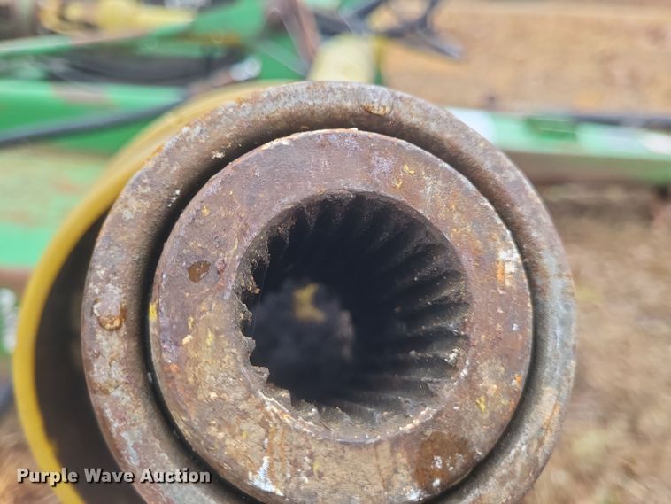 image for item DS5245 John Deere batwing rotary mower