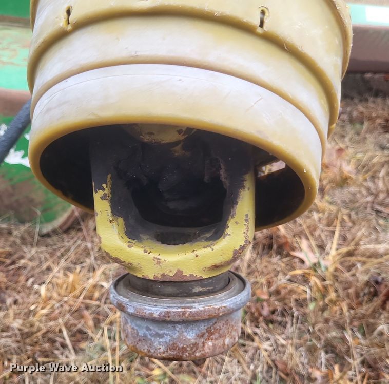 image for item DS5245 John Deere batwing rotary mower