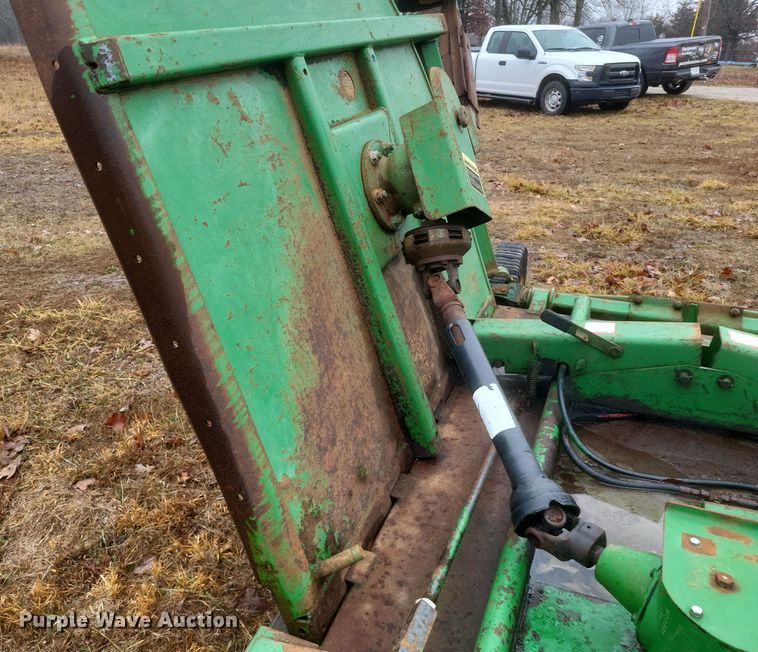 image for item DS5245 John Deere batwing rotary mower