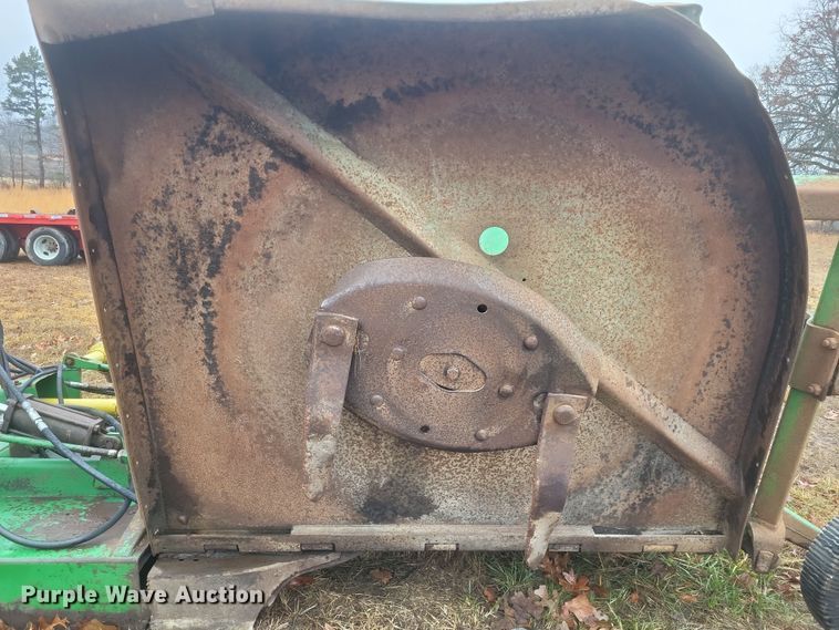image for item DS5245 John Deere batwing rotary mower