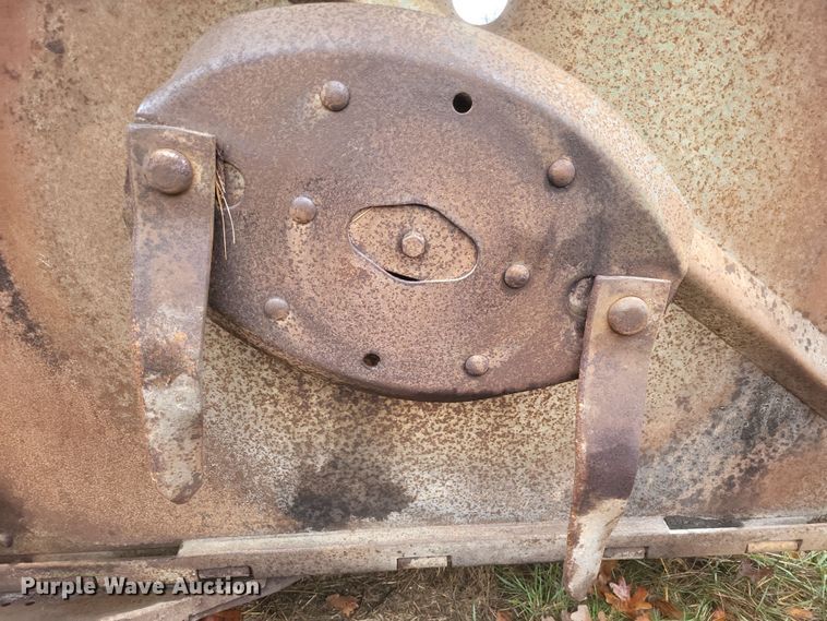 image for item DS5245 John Deere batwing rotary mower