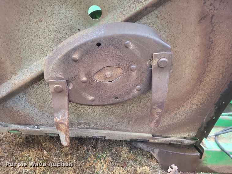 image for item DS5245 John Deere batwing rotary mower