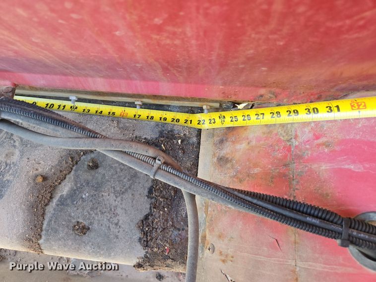 image for item DS5289 2014 RBR Vector 300 spreader