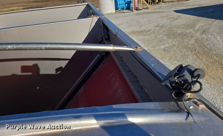 image for item DS5289 2014 RBR Vector 300 spreader