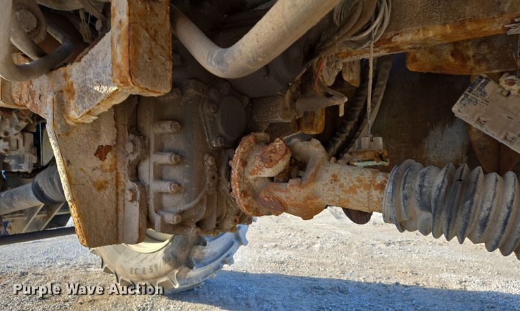 image for item DS5289 2014 RBR Vector 300 spreader