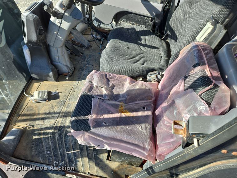 image for item DS5289 2014 RBR Vector 300 spreader