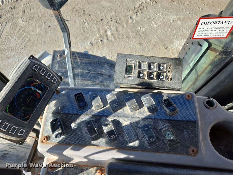 image for item DS5289 2014 RBR Vector 300 spreader