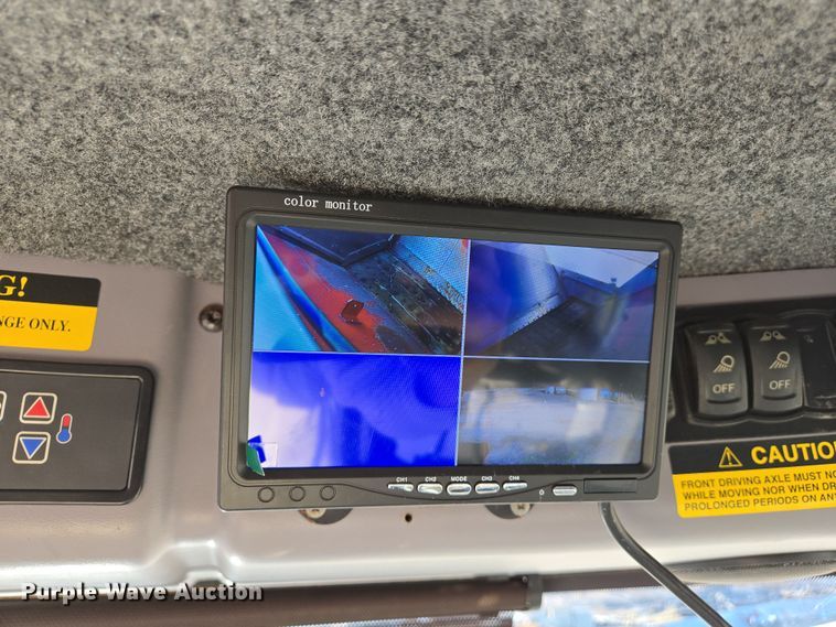 image for item DS5289 2014 RBR Vector 300 spreader