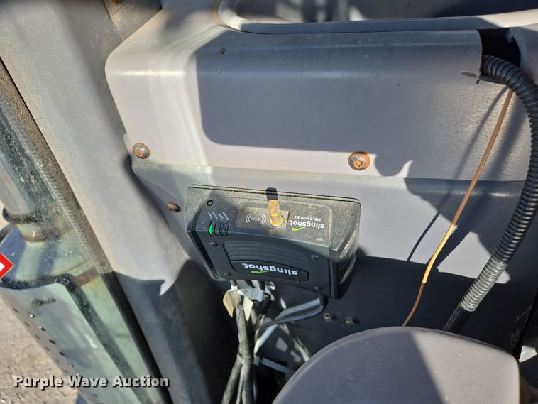 image for item DS5289 2014 RBR Vector 300 spreader