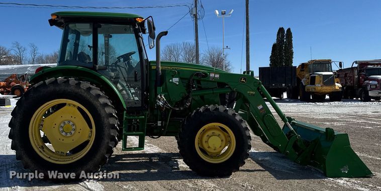 image for item DT0576 2013 John Deere 6140D MFWD tractor