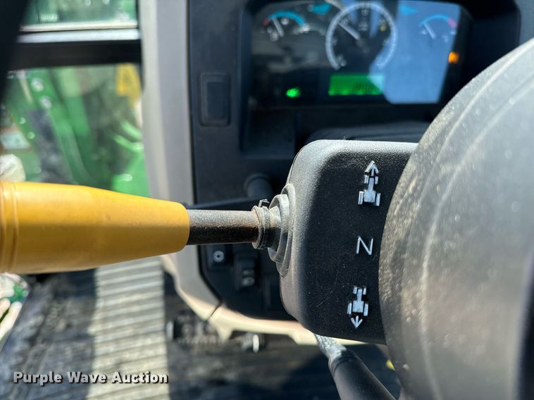 image for item DT0576 2013 John Deere 6140D MFWD tractor