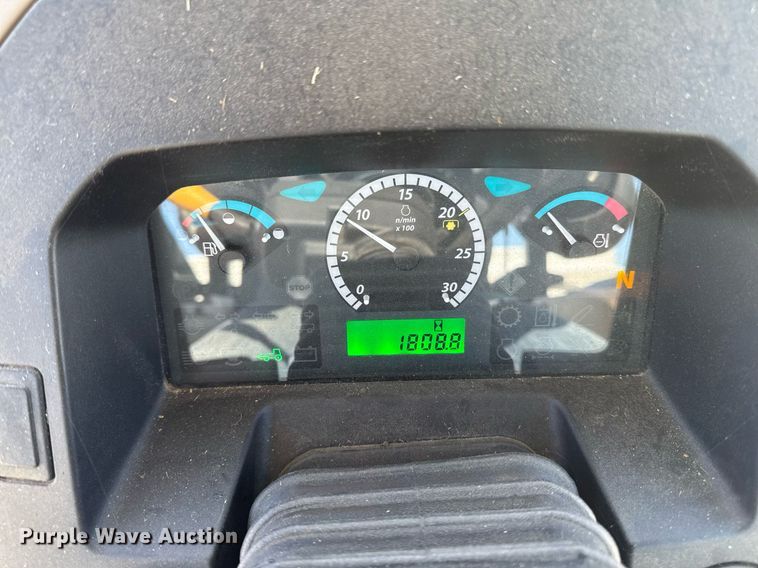 image for item DT0576 2013 John Deere 6140D MFWD tractor