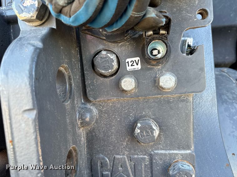 image for item DT0607 2009 Challenger MT765C tractor