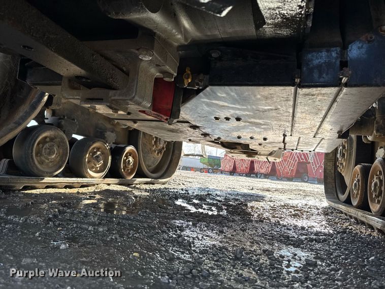 image for item DT0607 2009 Challenger MT765C tractor