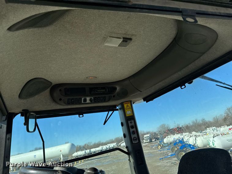 image for item DT0607 2009 Challenger MT765C tractor