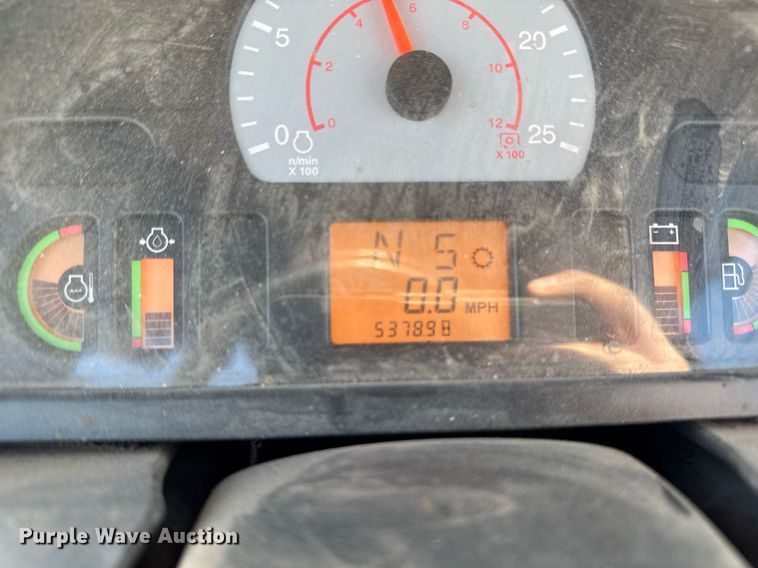 image for item DT0607 2009 Challenger MT765C tractor