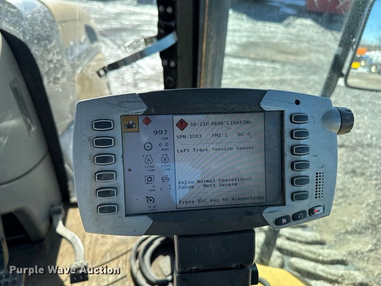 image for item DT0607 2009 Challenger MT765C tractor