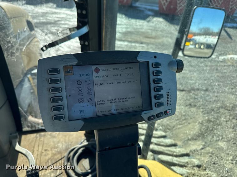 image for item DT0607 2009 Challenger MT765C tractor