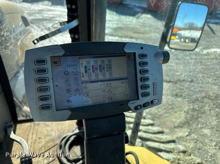 image for item DT0607 2009 Challenger MT765C tractor