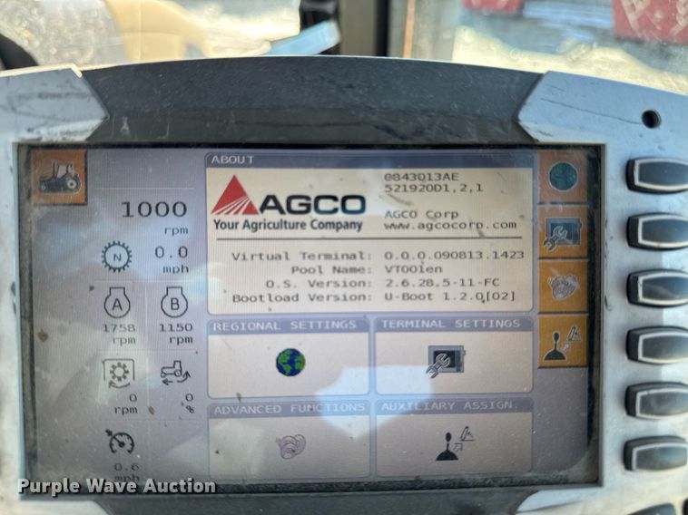 image for item DT0607 2009 Challenger MT765C tractor