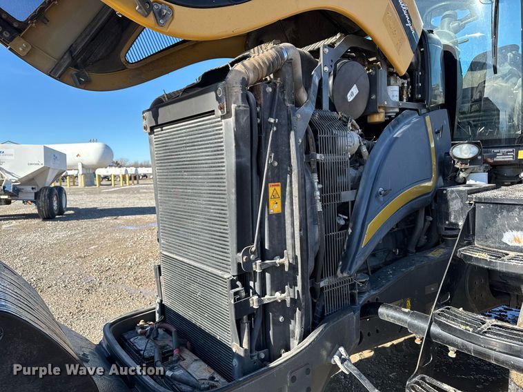 image for item DT0607 2009 Challenger MT765C tractor