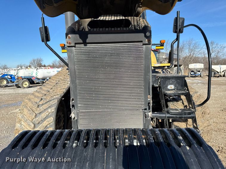 image for item DT0607 2009 Challenger MT765C tractor