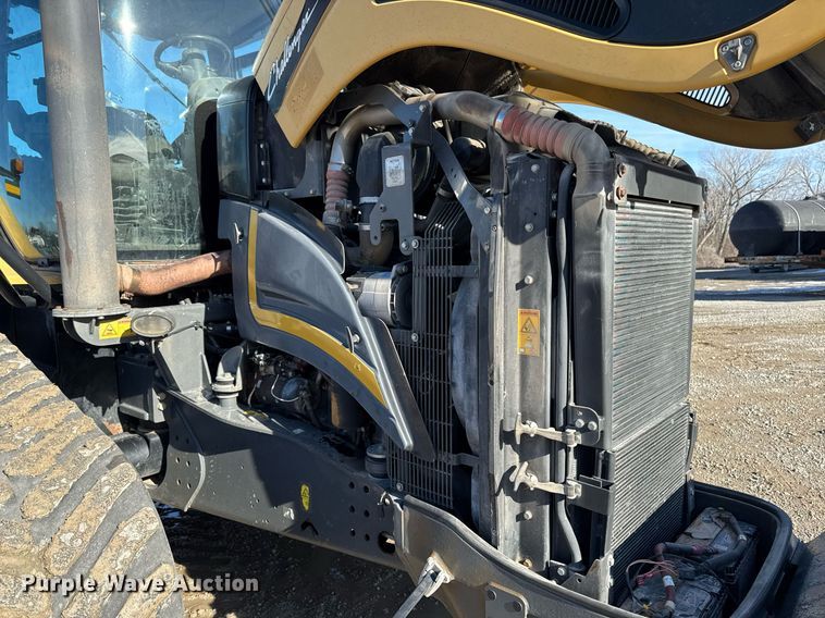 image for item DT0607 2009 Challenger MT765C tractor