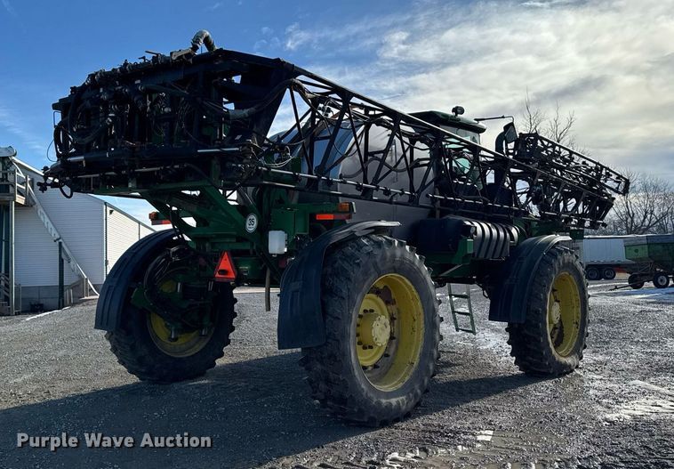 image for item DT0608 2013 John Deere 4940 sprayer