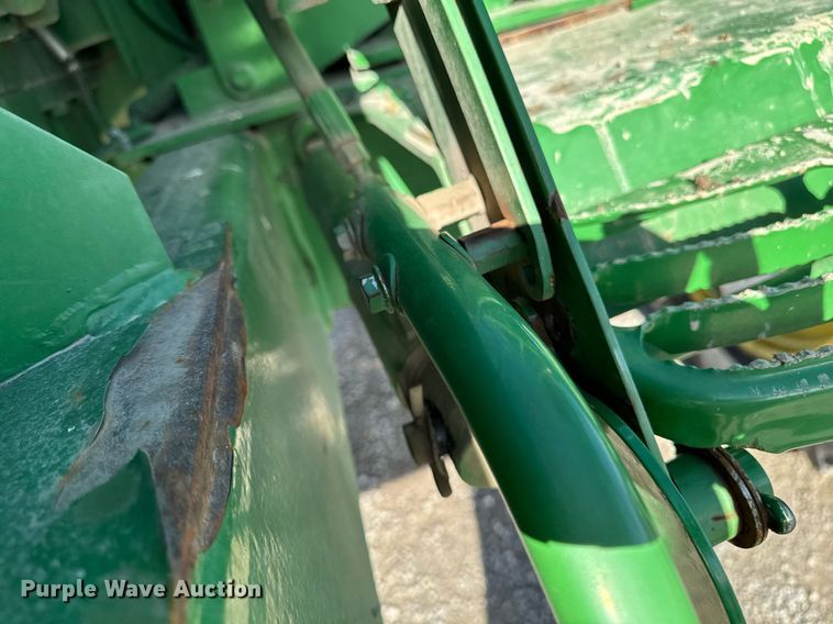 image for item DT0608 2013 John Deere 4940 sprayer