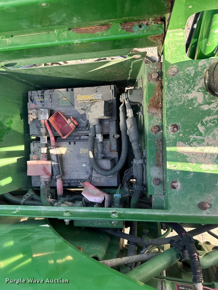 image for item DT0608 2013 John Deere 4940 sprayer