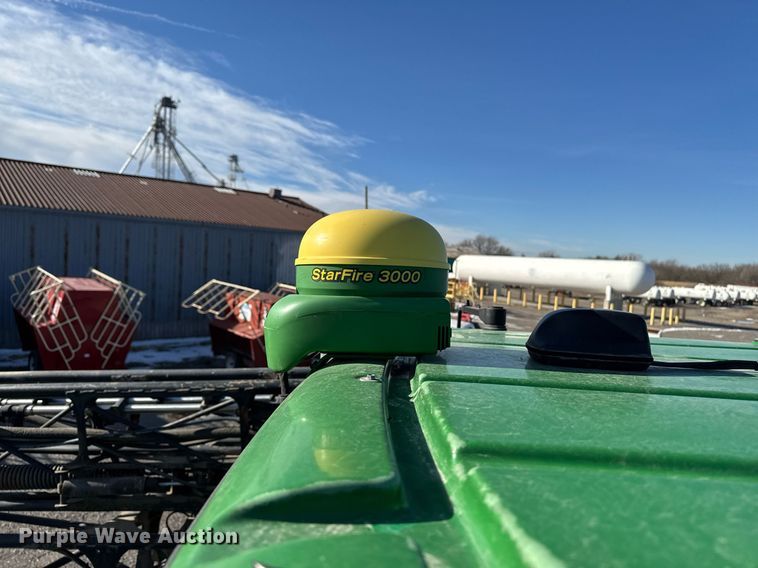 image for item DT0608 2013 John Deere 4940 sprayer