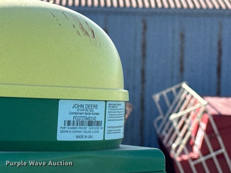 image for item DT0608 2013 John Deere 4940 sprayer