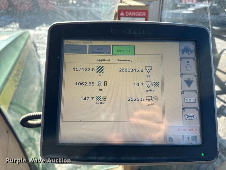 image for item DT0608 2013 John Deere 4940 sprayer