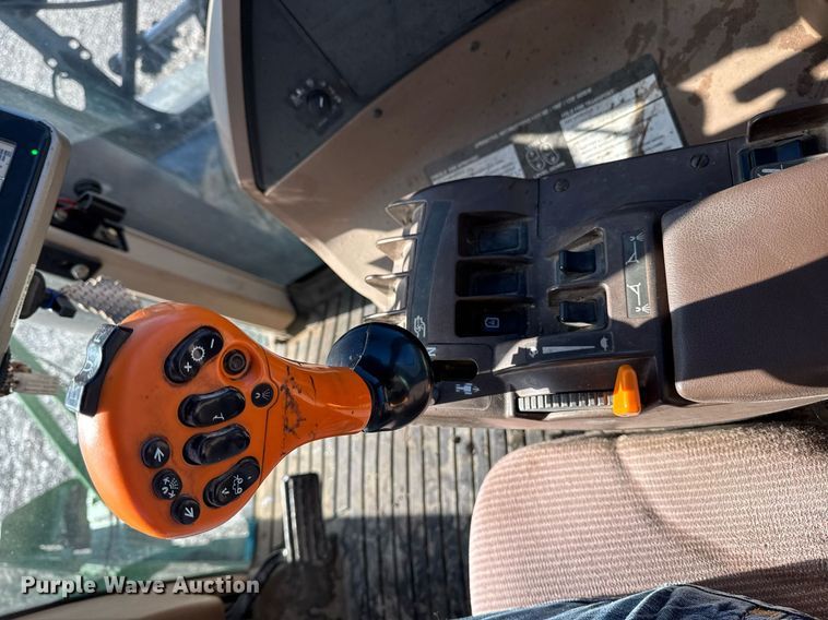 image for item DT0608 2013 John Deere 4940 sprayer