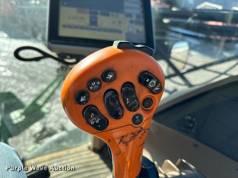 image for item DT0608 2013 John Deere 4940 sprayer