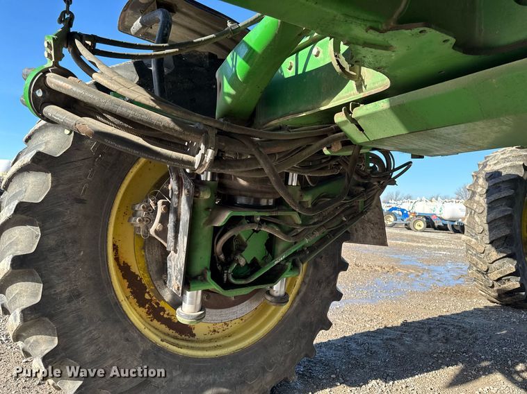 image for item DT0608 2013 John Deere 4940 sprayer
