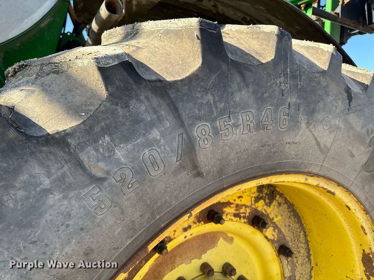 image for item DT0608 2013 John Deere 4940 sprayer