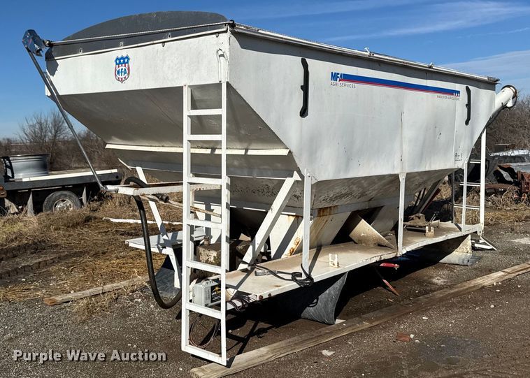 image for item DT0609 Simonsen Manufacturing SMC4816S seed tender bed