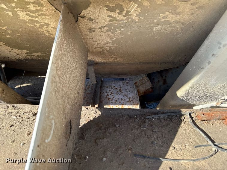 image for item DT0609 Simonsen Manufacturing SMC4816S seed tender bed