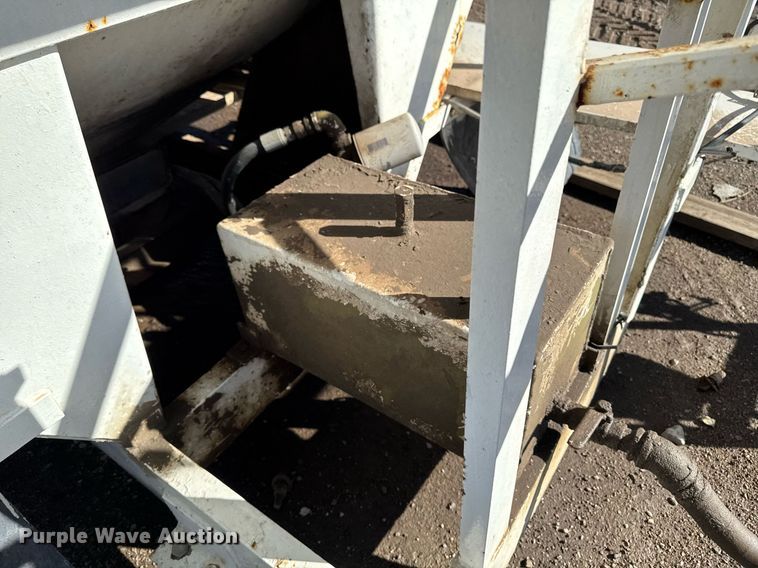 image for item DT0609 Simonsen Manufacturing SMC4816S seed tender bed