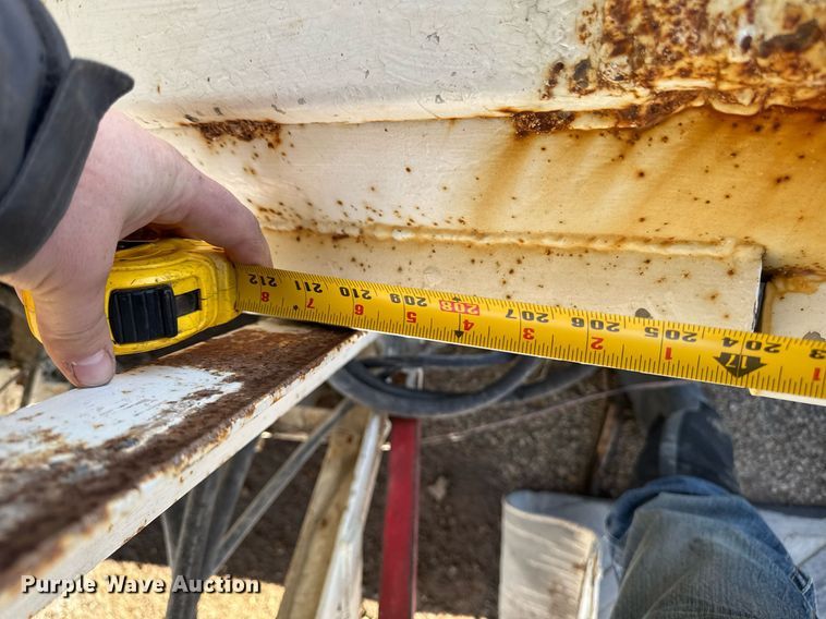 image for item DT0609 Simonsen Manufacturing SMC4816S seed tender bed