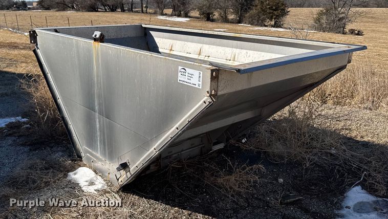 image for item DT0610 New leader Multapplier L4258G4 spreader