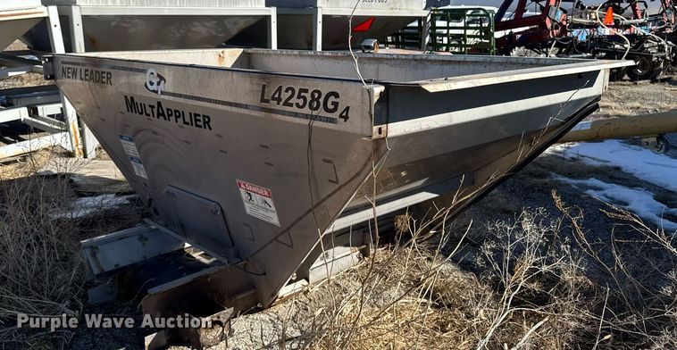 image for item DT0610 New leader Multapplier L4258G4 spreader