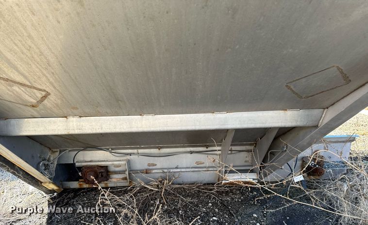 image for item DT0610 New leader Multapplier L4258G4 spreader